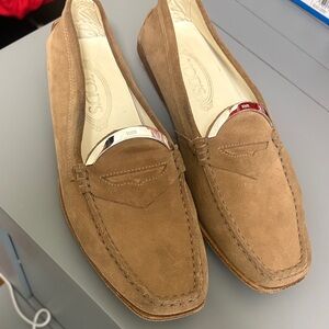 Tod's Tan  Gommino Driving Shoe Suede Slip-On Loafers